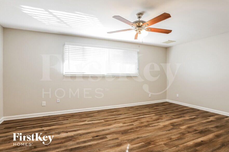 Building Photo - 4845 W Las Palmaritas Dr