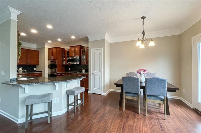 Building Photo - 12729 Vanderhorst St