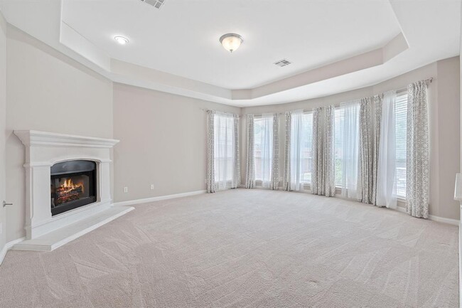 Building Photo - 1104 Lynsenko Dr