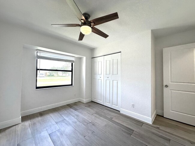 Building Photo - 26305 Explorer Rd