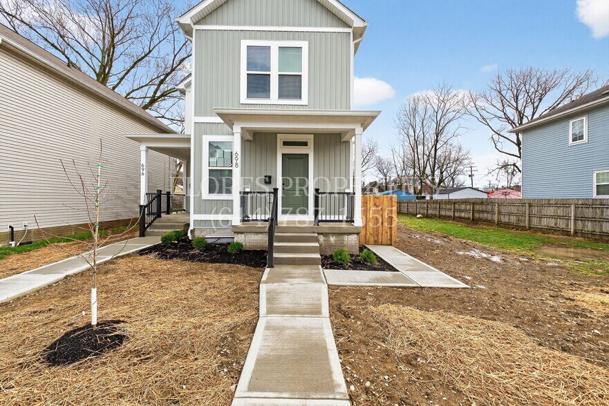 Building Photo - 698 S 22nd St