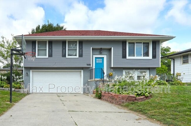 Primary Photo - 4012 79th St
