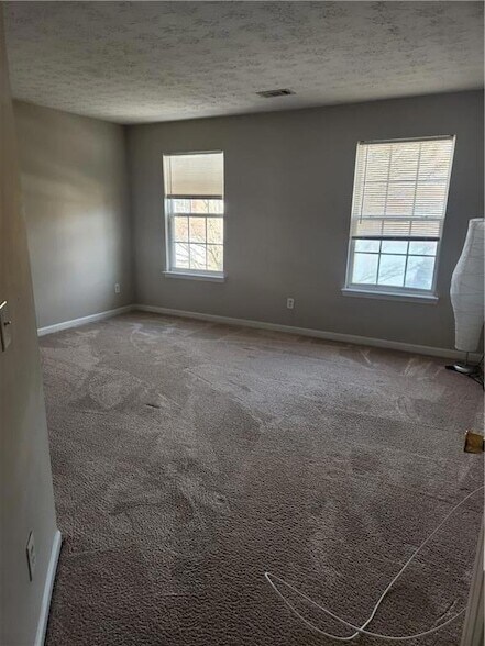 Building Photo - 2671 Farmstead Ct