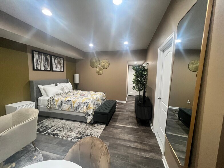 Building Photo - 5217 Forest Pines Dr