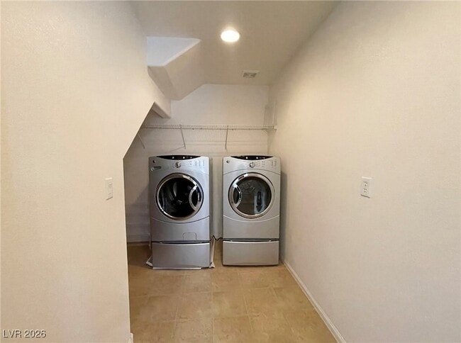 Building Photo - 1829 Cape Cod Landing Dr