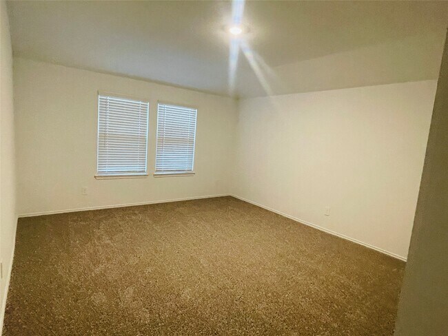 Building Photo - 5146 Bay Mdws Ln
