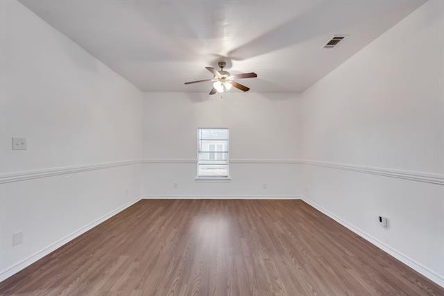 Building Photo - 706 Audra Ln