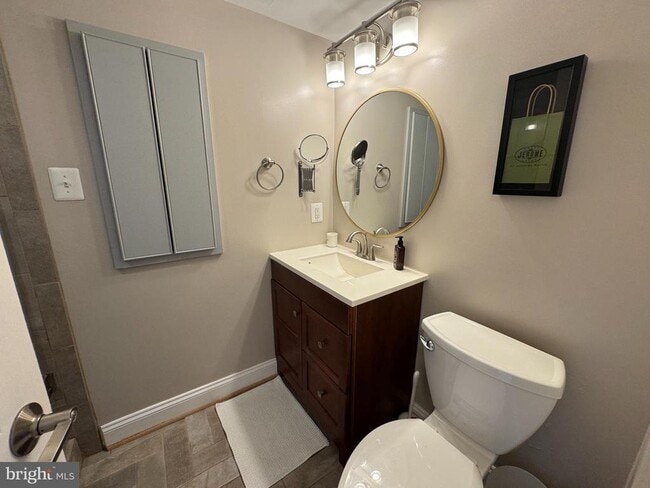 Building Photo - 501 Slaters Ln