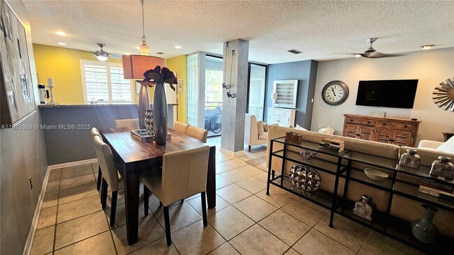 Building Photo - 3544 Magellan Cir