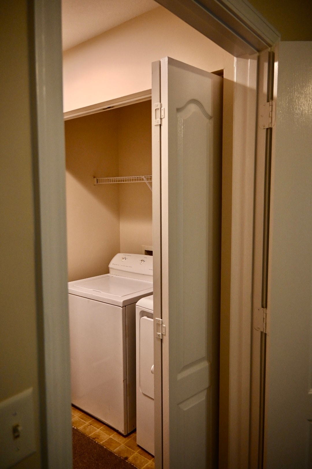 laundry - 1300 Park West Blvd