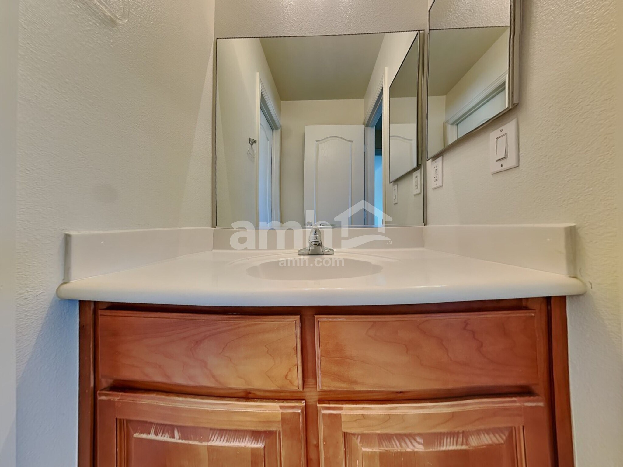 Building Photo - 5842 Crumbling Ridge St