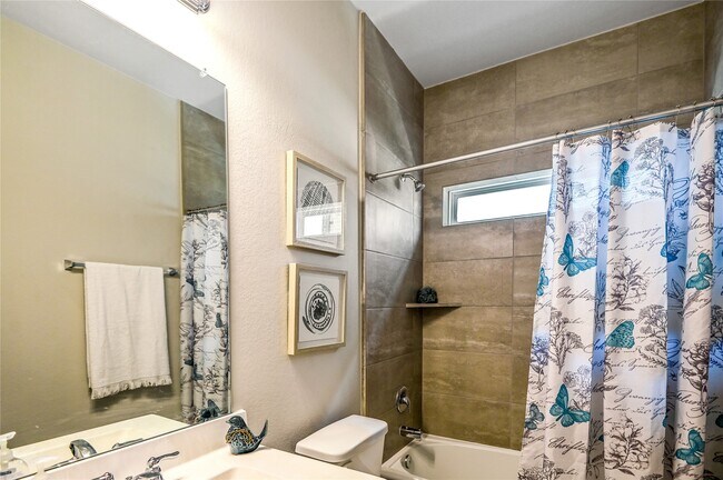 Building Photo - 1866 Kenley Wy