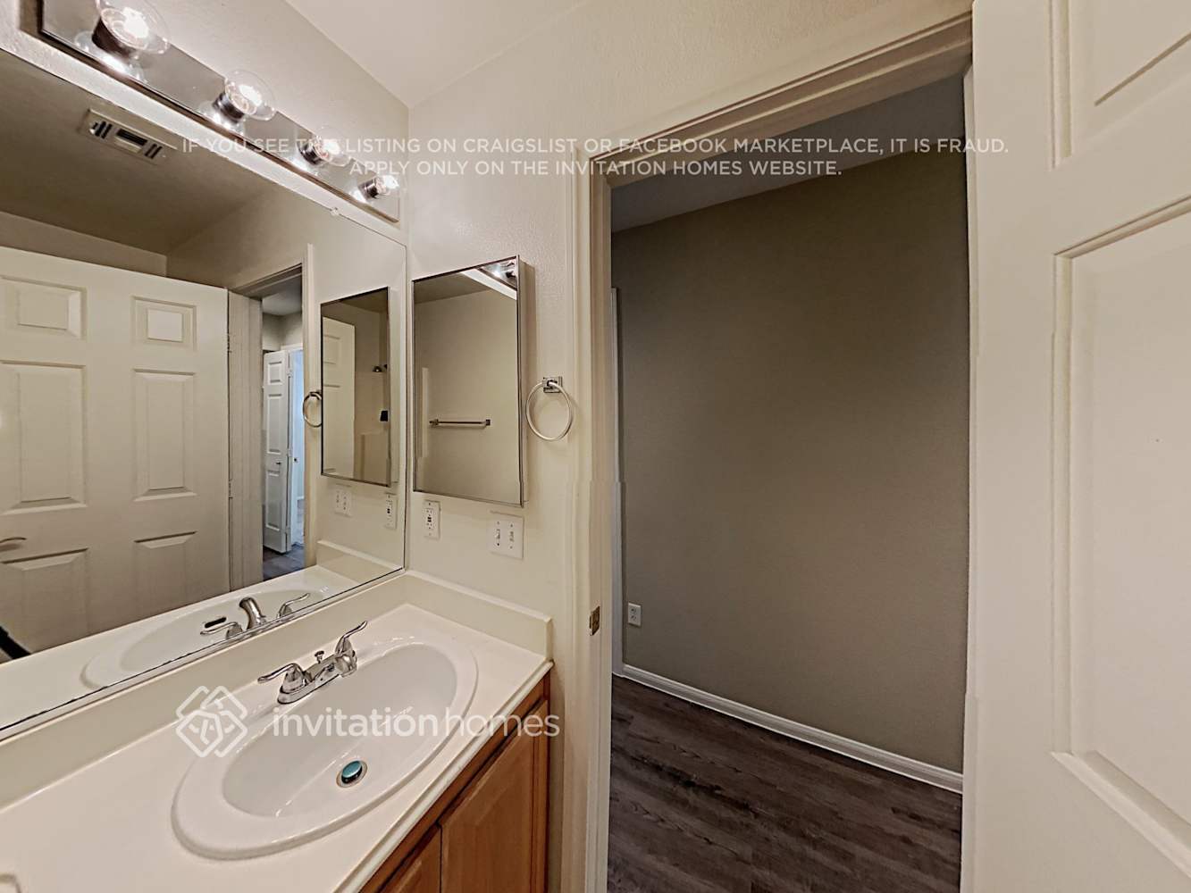 Building Photo - 7849 Wavering Pine Dr