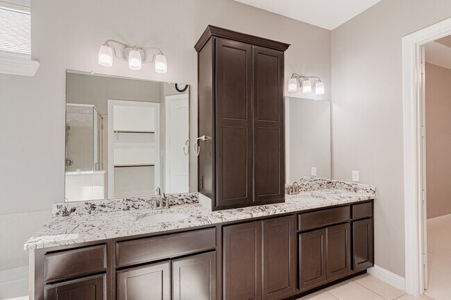 Building Photo - 112 Sundown Ridge Pl