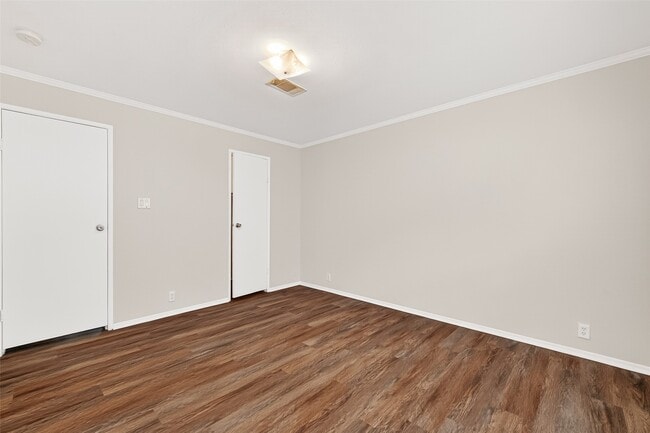 Building Photo - 11918 Greensbrook Forest Dr