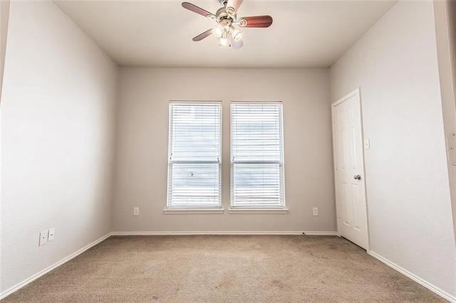 Building Photo - 9779 Old Field Dr