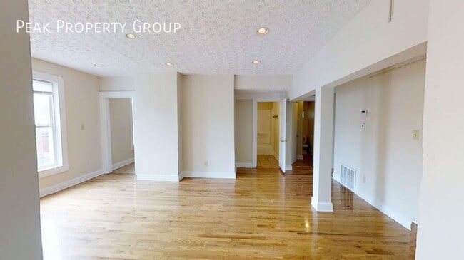 Building Photo - 77-79 E. 7th Avenue-79 E. 7th