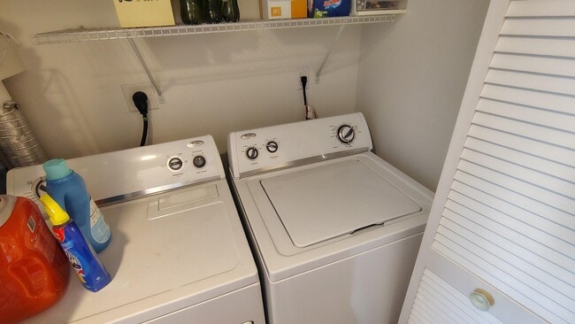 Building Photo - 450 N Federal Hwy