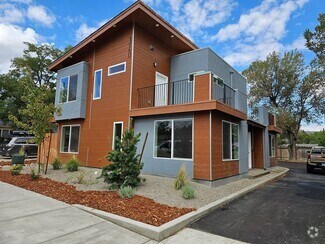 Building Photo - Beautiful New Construction Duplex in Carso...