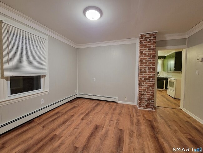 Building Photo - 344 Boswell Ave