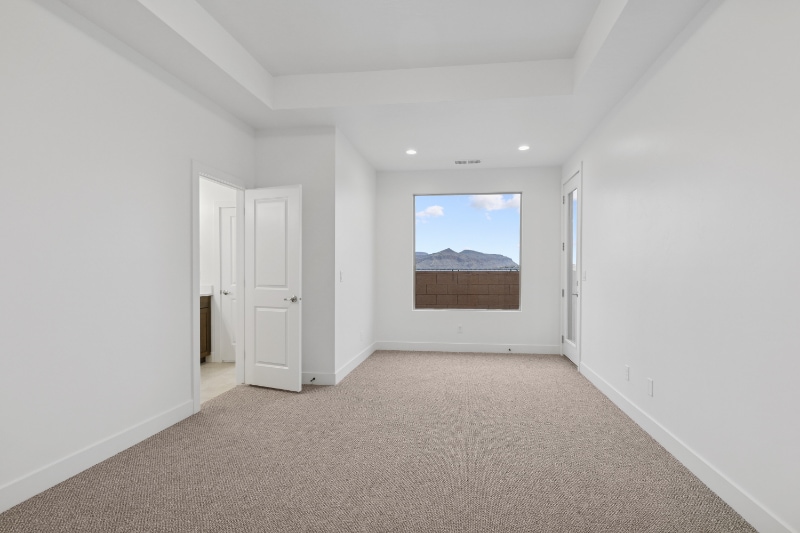 Building Photo - 1517 W 470 N