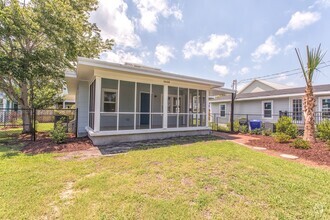 Building Photo - CAROLINA BEACH - Only 4 blocks to the beach!