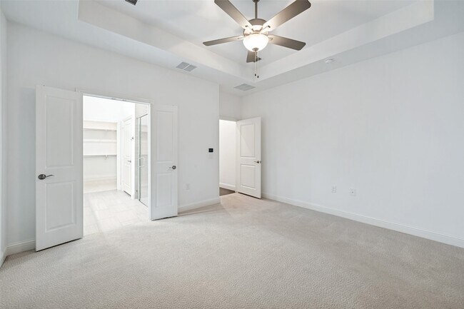 Building Photo - 4565 Stone Valley Trl