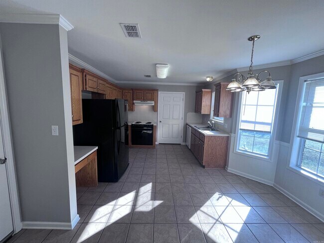 Building Photo - 54 W Plaza Blvd