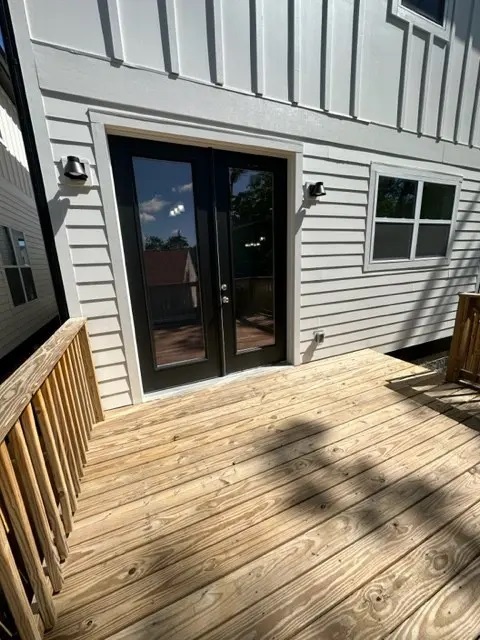 Porch and Door to Porch - 4347 Old Goins Rd