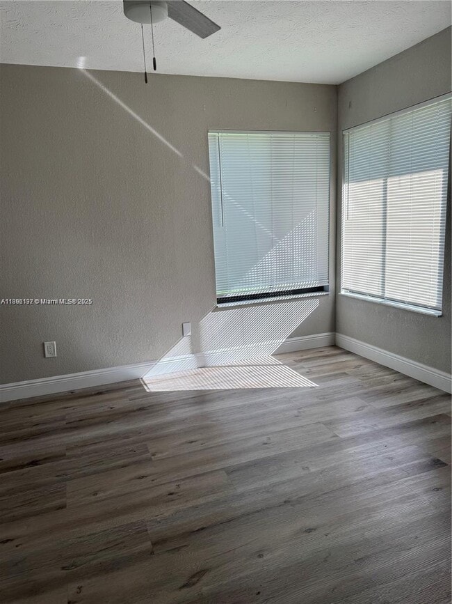 Building Photo - 4057 SW Haycroft St