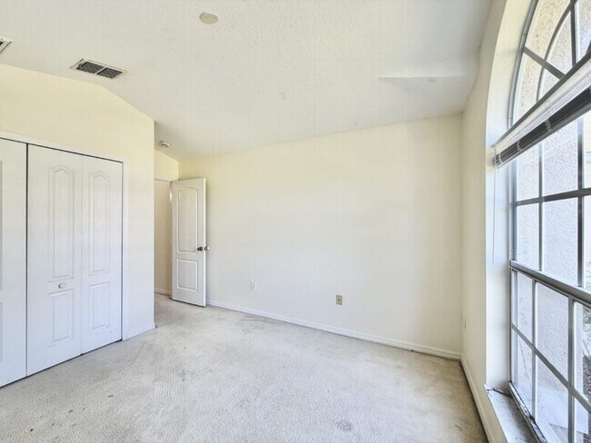 Building Photo - 5431 Ayrshire Dr