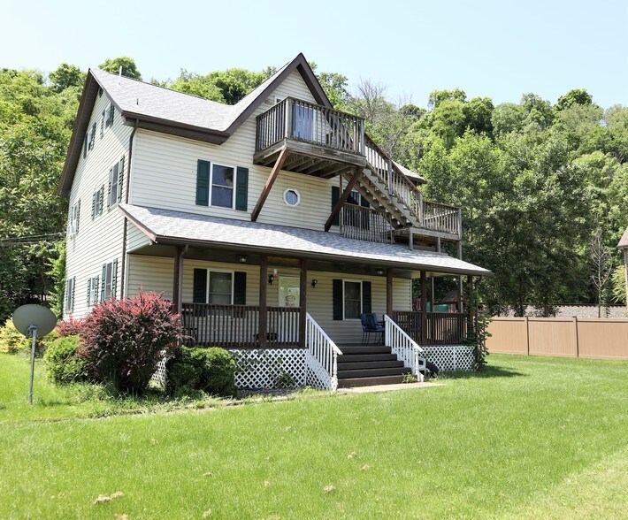 Primary Photo - 117 Short St