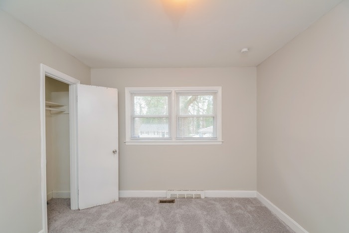 Building Photo - 927 S Plum St