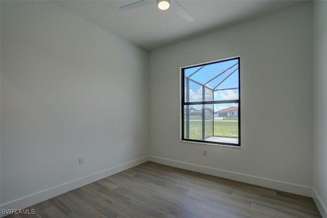 Building Photo - 1227 NW 40th Pl