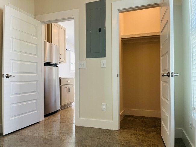 Building Photo - New Construction! 3 bedroom 2 bathroom home in Lagrange! Must see!