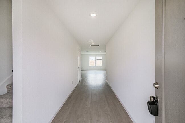 Building Photo - 6850 Lantana Leaf Ln