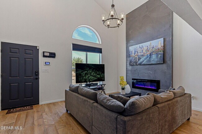 Building Photo - 3936 Tierra Arena Dr