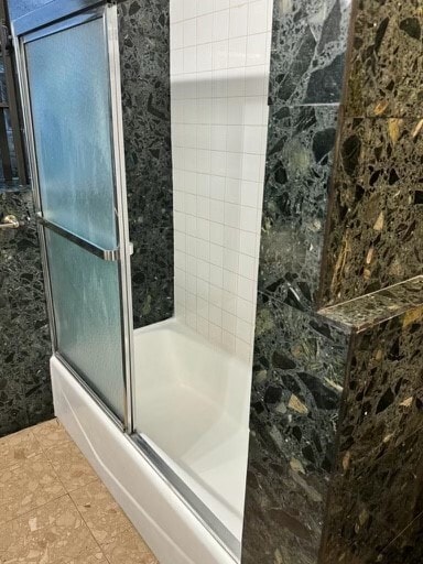 Building Photo - 4220 Duquesne Ave