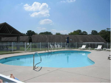 Community pool - 10086 Gate Post Way