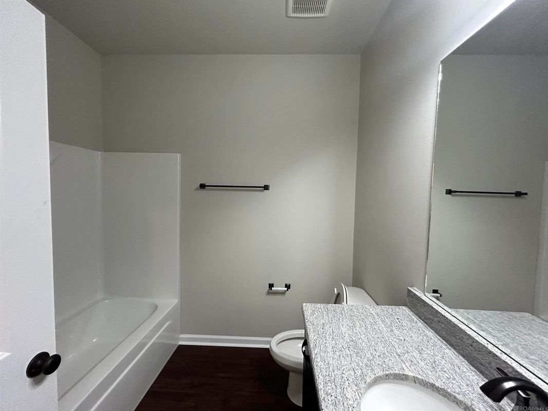 Building Photo - 24280 Cliftmere Ave