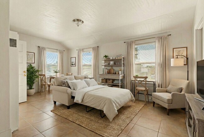 Primary Photo - Utilities Included! Bright 2nd Floor Studio in Mosswood Vintage Building