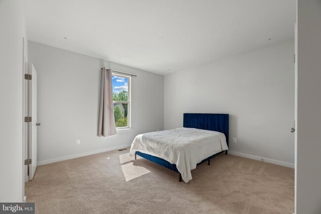 Building Photo - 5509 Woodyard Rd