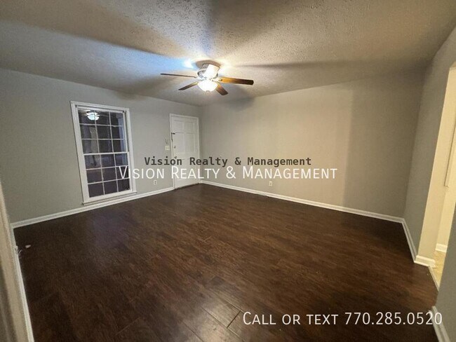 Building Photo - 96 Brock St