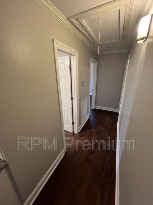 Building Photo - 41158 2nd Colonial St