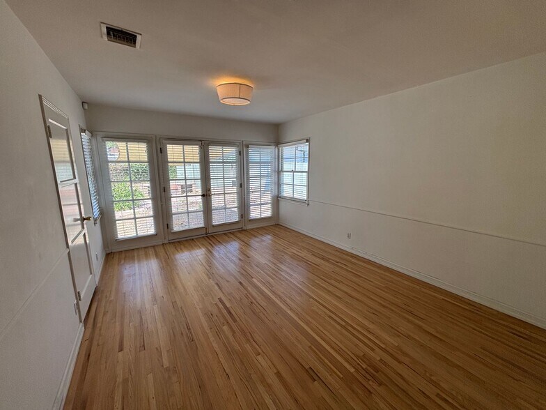 Building Photo - Bright 2-Bedroom Valley Village Home with Large Backyard, Central A/C & Private Driveway — $3,995...