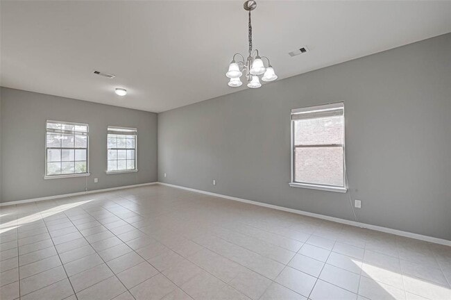 Building Photo - 502 Mornington Ln