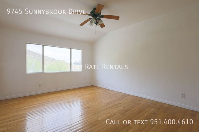 Building Photo - 9745 Sunnybrook Dr