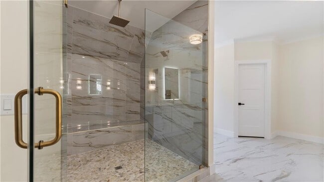 Building Photo - 208 Indian Hills Trail