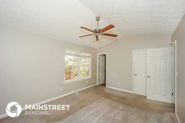Building Photo - 5120 Cochran Dr