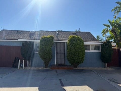 Building Photo - 0 N Mountain View Dr